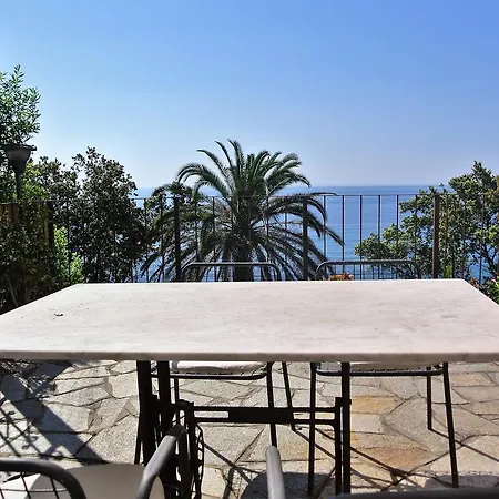 La Casa Di Viola Apartment Imperia